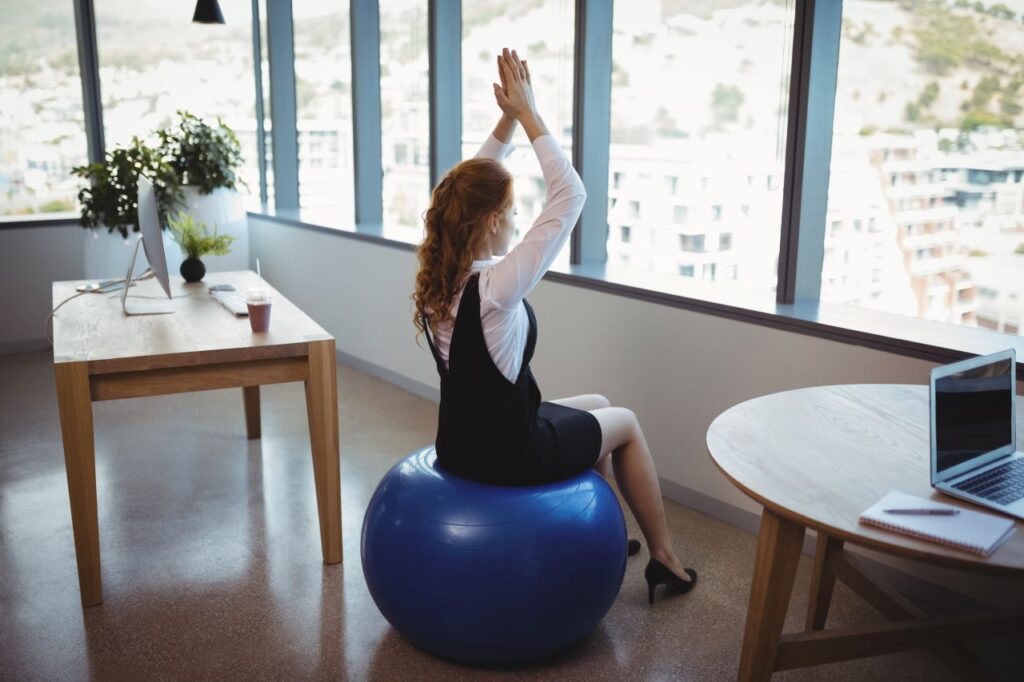 un ballon chaise